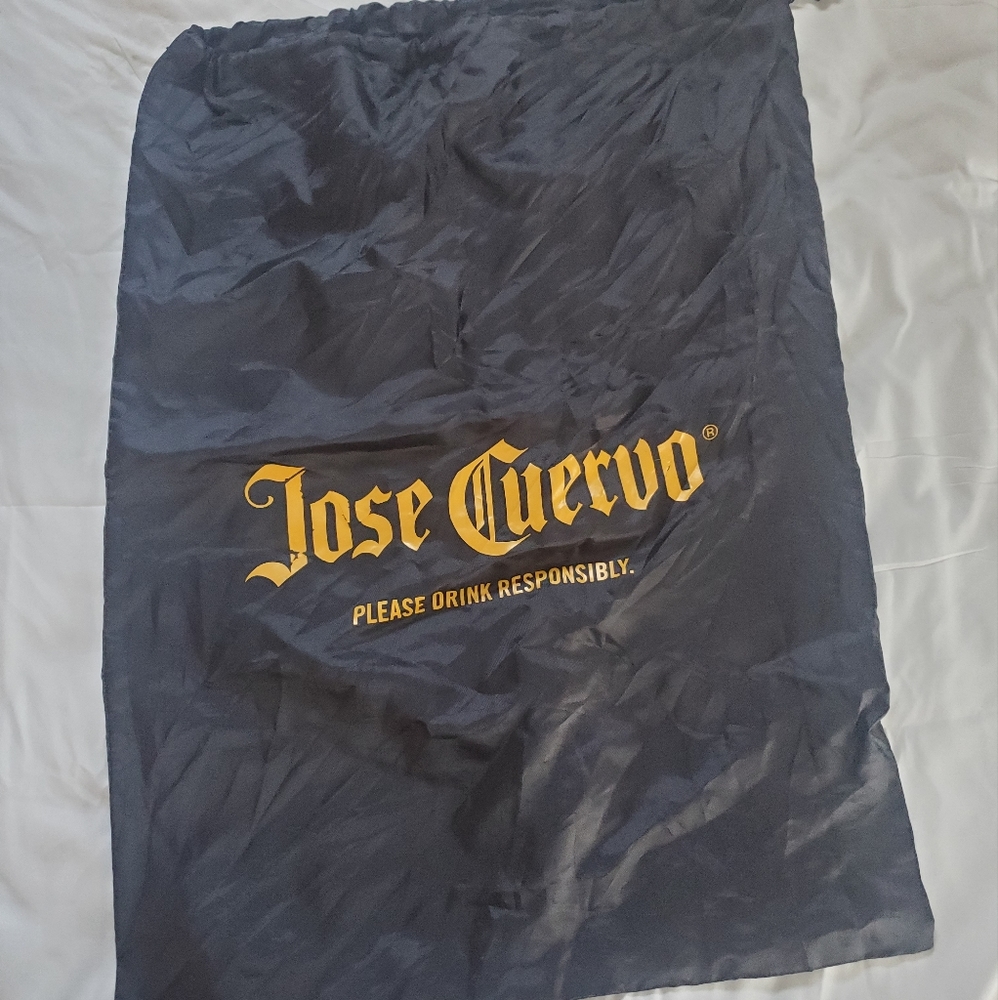 🍉 Jose Cuervo Bag - Picture 6 of 6
